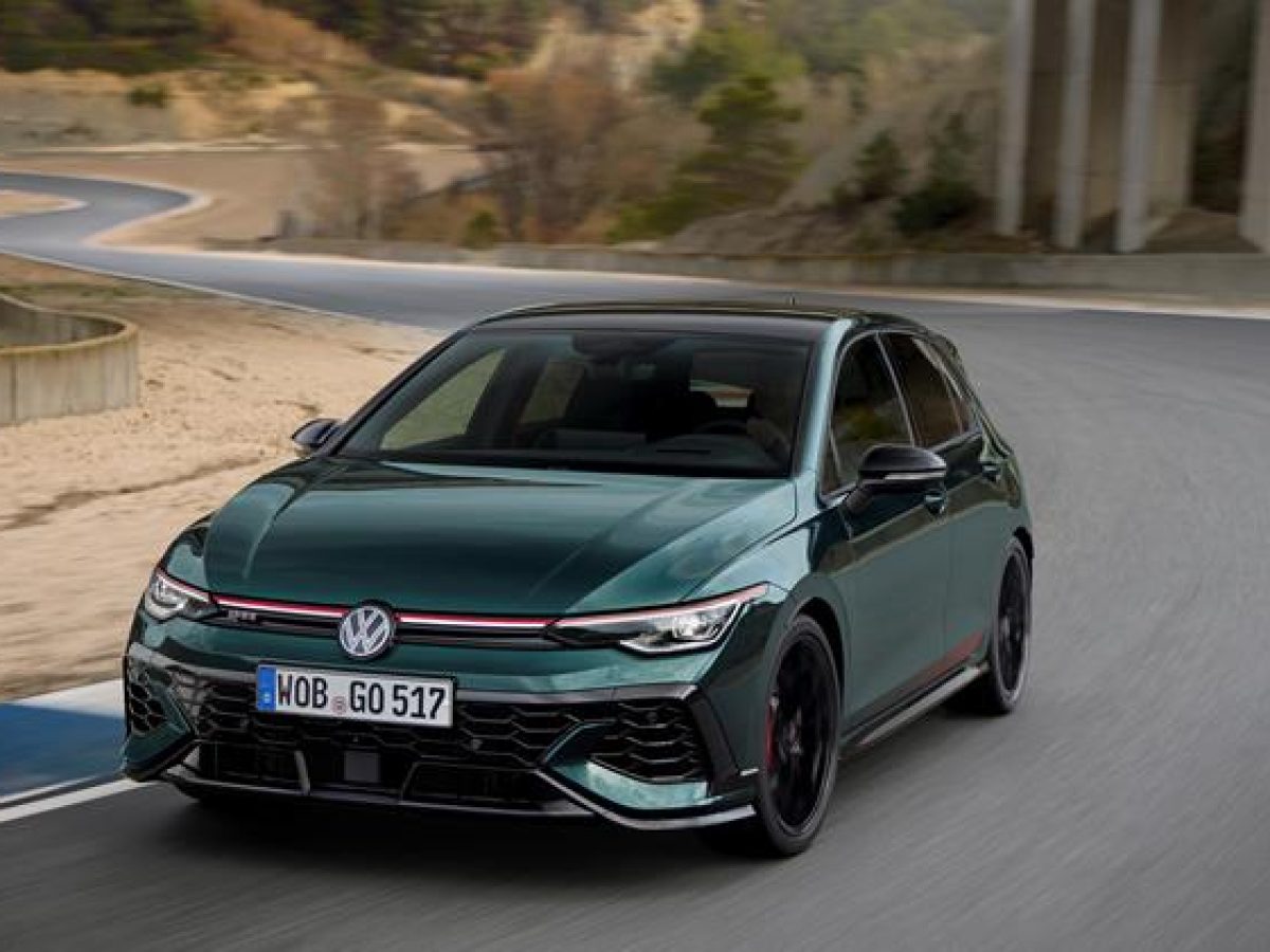 Golf GTI EDITION 50: 50 χρόνια επιδόσεων, τεχνολογίας και γνήσιας οδηγικής ταυτότητας