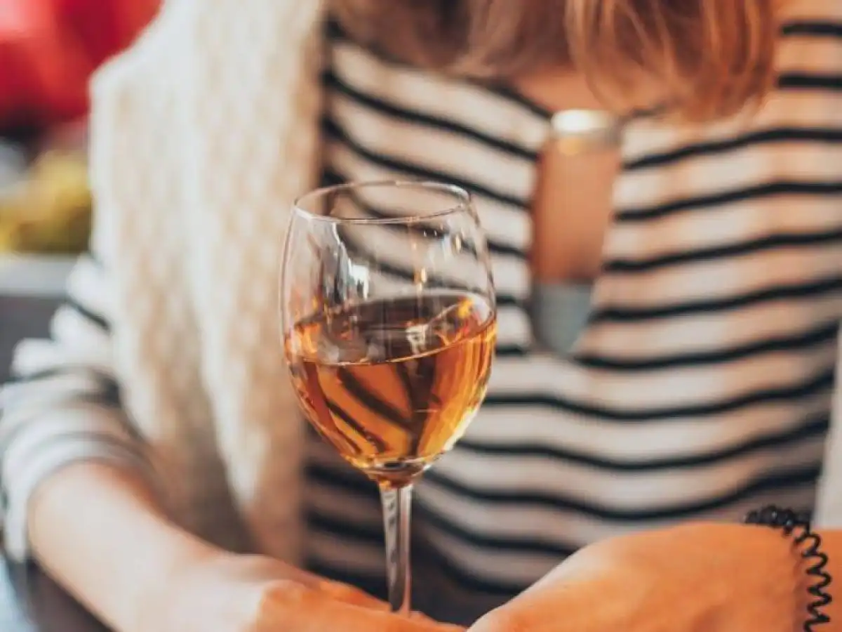 Wine Paris 2026: &Pi;ώ&sigmaf; &tau;&omicron; &kappa;&rho;&alpha;&sigma;ί &theta;&alpha; &kappa;&epsilon;&rho;&delta;ί&sigma;&epsilon;&iota; &xi;&alpha;&nu;ά &tau;&omicron;&upsilon;&sigmaf; &nu;έ&omicron;&upsilon;&sigmaf; &kappa;&alpha;&tau;&alpha;&nu;&alpha;&lambda;&omega;&tau;έ&sigmaf;