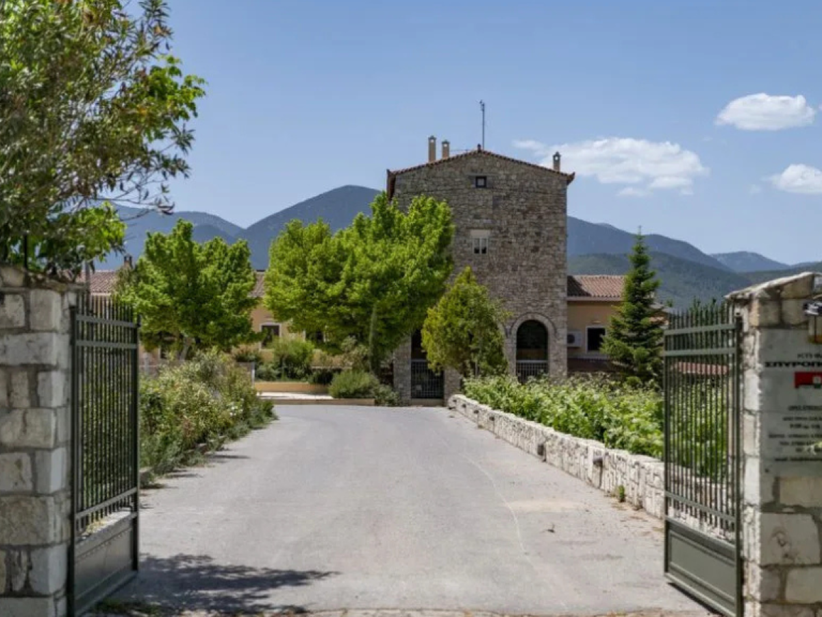 Δεν είναι το Cavino Group πίσω από τον πλειστηριασμό για το κτήμα Σπυρόπουλος