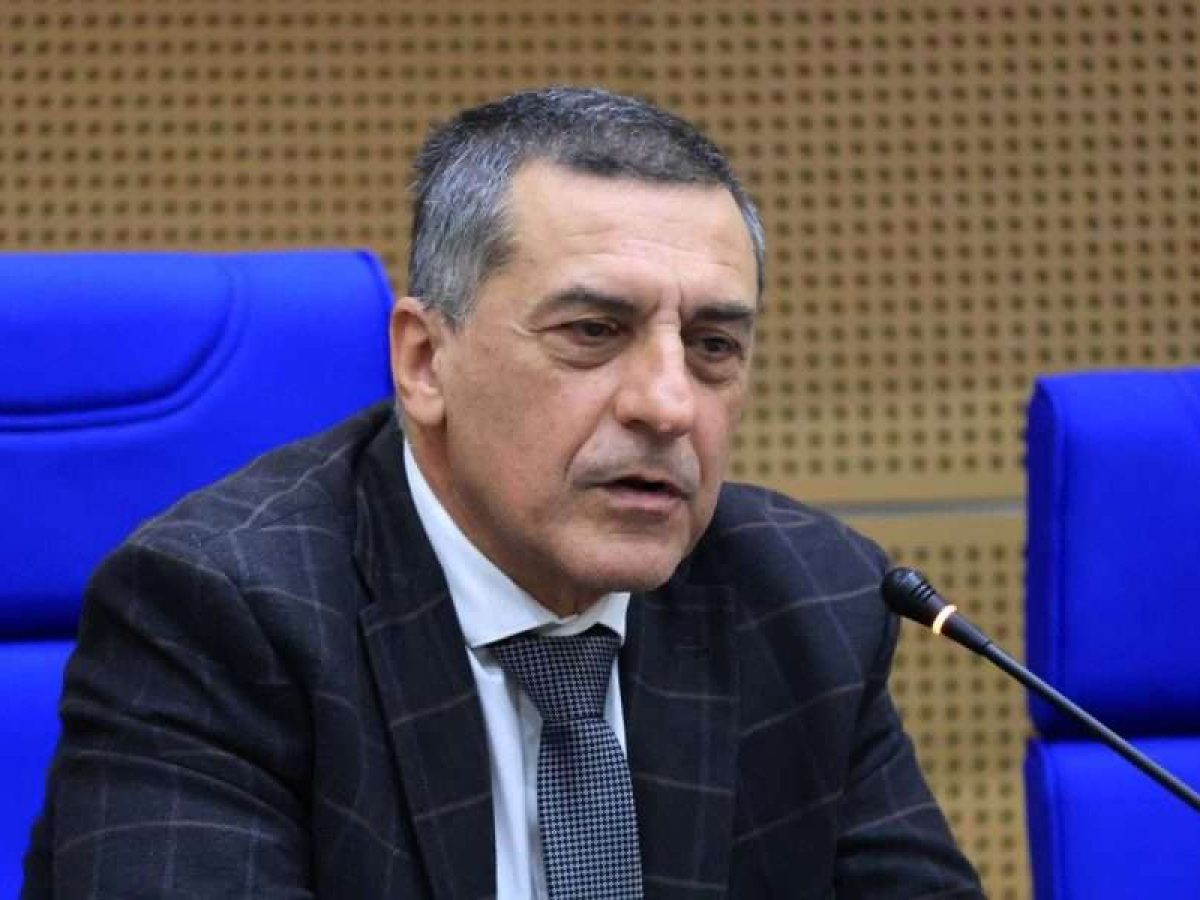 Επιστολή Κουρέτα για κεράσια στον Κ. Τσιάρα