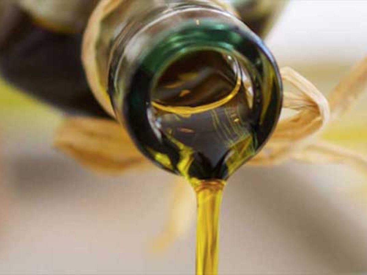 Εξαρθρώθηκε κύκλωμα που πουλούσε σε Ελλάδα και Γερμανία  ηλιέλαιο για εξαιρετικά παρθένο ελαιόλαδο