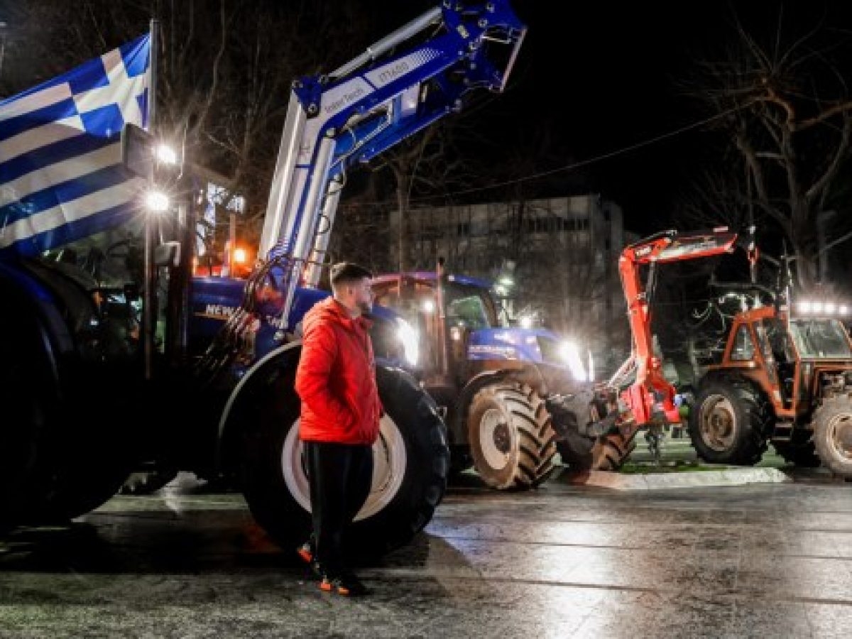 Λάρισα: Ξανά στους δρόμους τα τρακτέρ – Στο Σύνταγμα το επόμενο ραντεβού των αγροτών