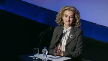 &Nu;έ&omicron;&sigmaf; &omicron;&rho;&gamma;&alpha;&nu;&iota;&sigma;&mu;ό&sigmaf; &gamma;&iota;&alpha; &tau;&eta; &gamma;&upsilon;&nu;&alpha;&iota;&kappa;&epsilon;ί&alpha; &epsilon;&pi;&iota;&chi;&epsilon;&iota;&rho;&eta;&mu;&alpha;&tau;&iota;&kappa;ό&tau;&eta;&tau;&alpha; &alpha;&pi;ό &kappa;&omicron;&rho;&upsilon;&phi;&alpha;ί&omicron;&upsilon;&sigmaf; &epsilon;&pi;&iota;&chi;&epsilon;&iota;&rho;&eta;&mu;&alpha;&tau;&iota;&kappa;&omicron;ύ&sigmaf; &phi;&omicron;&rho;&epsilon;ί&sigmaf;
