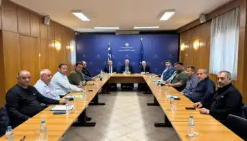 &Pi;&lambda;&eta;&rho;&omega;&mu;έ&sigmaf; &mu;έ&chi;&rho;&iota; &tau;&omicron; &Pi;ά&sigma;&chi;&alpha; &kappa;&alpha;&iota; &nu;&omicron;&mu;&omicron;&theta;&epsilon;&tau;&iota;&kappa;ή &rho;ύ&theta;&mu;&iota;&sigma;&eta; &gamma;&iota;&alpha; &tau;&omicron; &kappa;ό&sigma;&tau;&omicron;&sigmaf; &pi;&alpha;&rho;&alpha;&gamma;&omega;&gamma;ή&sigmaf;, &upsilon;&pi;&omicron;&sigma;&chi;έ&theta;&eta;&kappa;&epsilon; &omicron; &Kappa;. &Tau;&sigma;&iota;ά&rho;&alpha;&sigmaf; &sigma;&tau;&omicron;&upsilon;&sigmaf; &alpha;&gamma;&rho;ό&tau;&epsilon;&sigmaf; &tau;&eta;&sigmaf; &Lambda;ά&rho;&iota;&sigma;&alpha;&sigmaf;