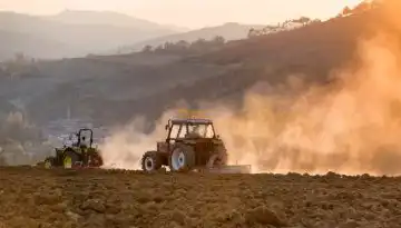 &Sigma;&tau;&eta;&nu; &tau;&epsilon;&lambda;&iota;&kappa;ή &epsilon;&upsilon;&theta;&epsilon;ί&alpha; &eta; έ&nu;&alpha;&rho;&xi;&eta; &pi;&lambda;&eta;&rho;&omega;&mu;ώ&nu; &gamma;&iota;&alpha; &tau;&omicron; &pi;&rho;ό&gamma;&rho;&alpha;&mu;&mu;&alpha; &nu;έ&omega;&nu; &alpha;&gamma;&rho;&omicron;&tau;ώ&nu;