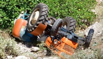 Τραγωδία: 54χρονος καταπλακώθηκε από το τρακτέρ του