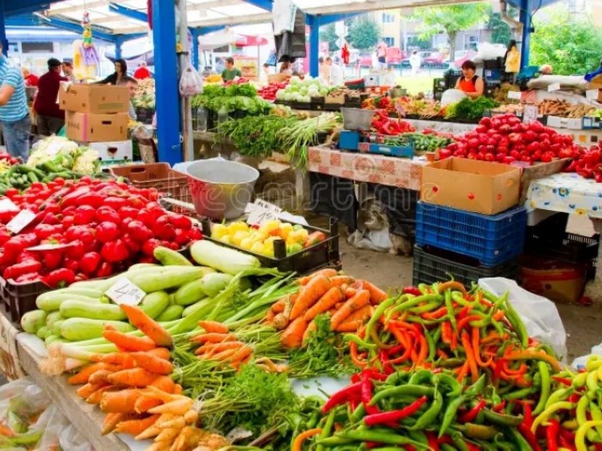 Αγορές τροφίμων σε ελεύθερη πτώση