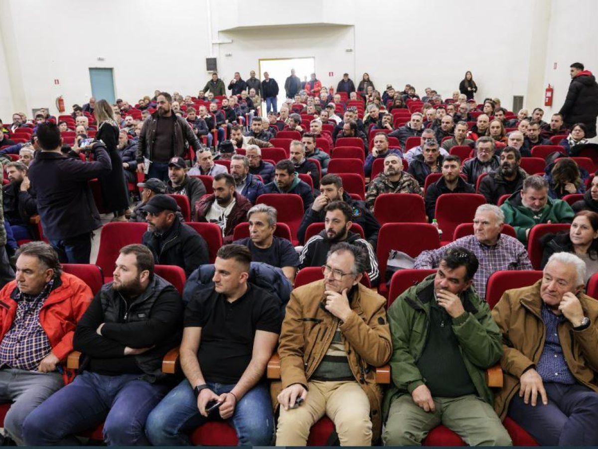 Αγρότες: Ξανά στους δρόμους με τα τρακτέρ – Τι σχεδιάζουν