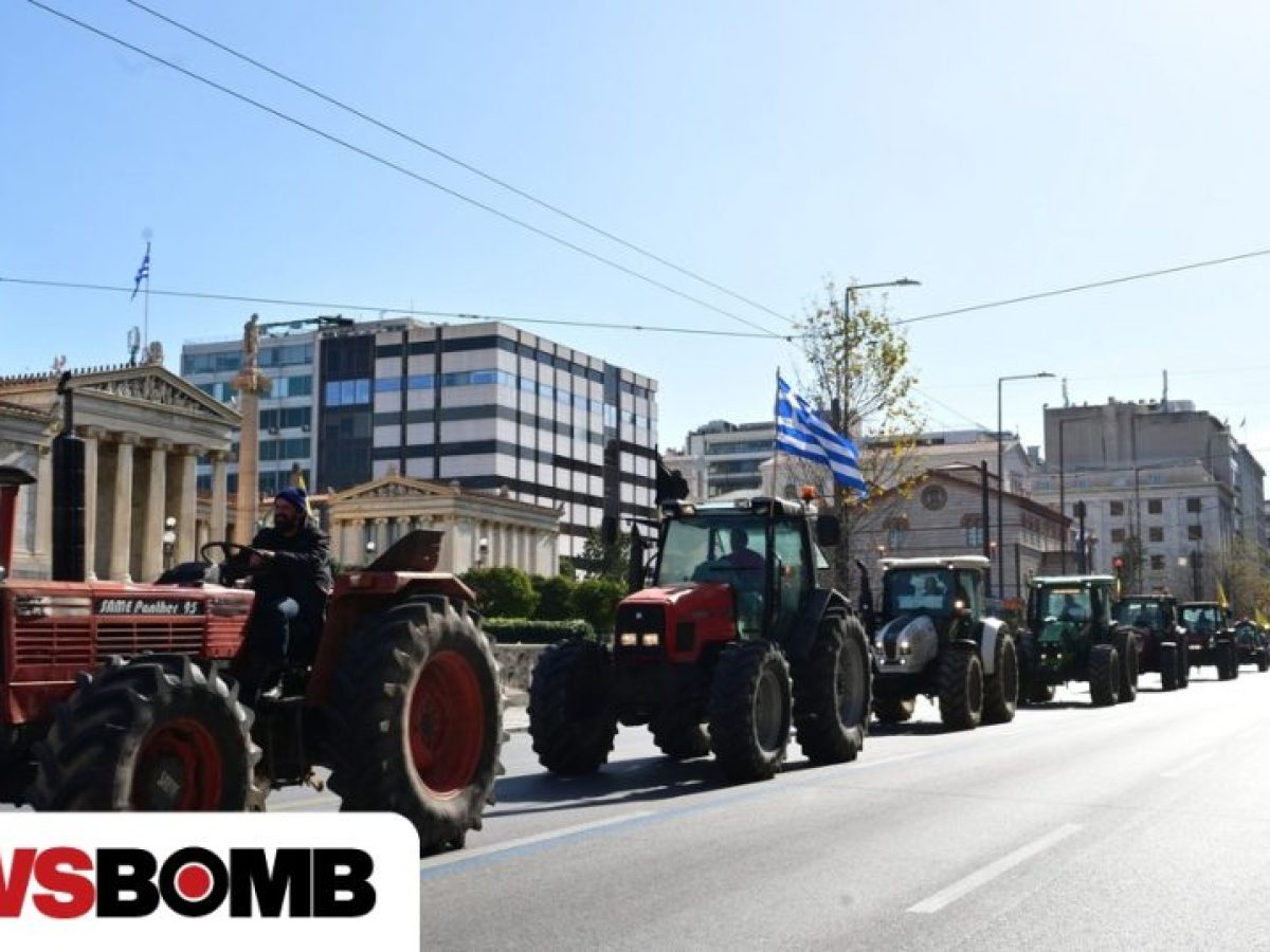 Αναχωρούν οι αγρότες από το Σύνταγμα
