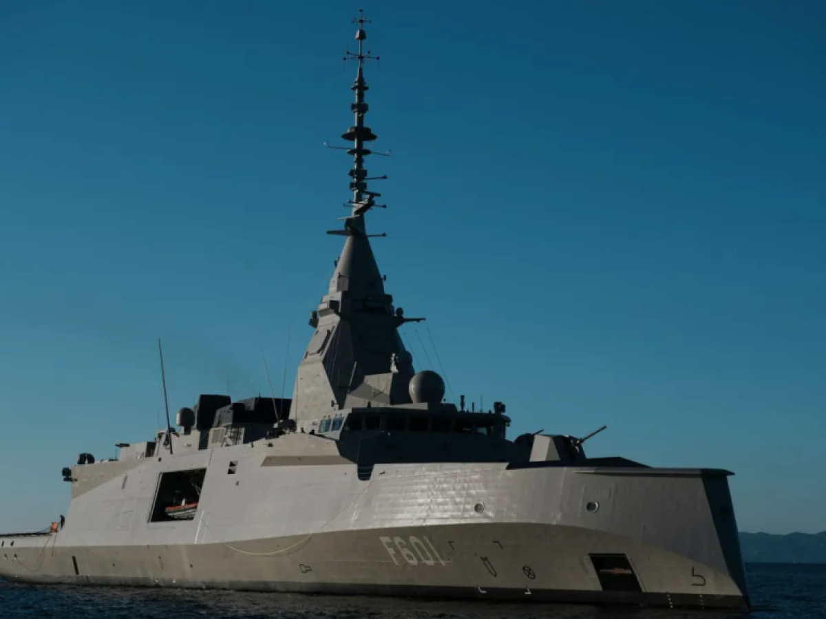 Φρεγάτες και F-16 στέλνει η Ελλάδα στην Κύπρο λόγω Μ. Ανατολής