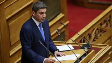 &Lambda;. &Alpha;&upsilon;&gamma;&epsilon;&nu;ά&kappa;&eta;&sigmaf;: &laquo;&Delta;&epsilon;&nu; &lambda;ύ&nu;&omicron;&nu;&tau;&alpha;&iota; ό&lambda;&alpha; &tau;&alpha; &pi;&rho;&omicron;&beta;&lambda;ή&mu;&alpha;&tau;&alpha; &mu;&epsilon; &epsilon;&pi;&iota;&delta;&omicron;&tau;ή&sigma;&epsilon;&iota;&sigmaf;&raquo; &ndash; &Pi;&omicron;&iota;&alpha; &mu;έ&tau;&rho;&alpha; &sigma;&tau;ή&rho;&iota;&xi;&eta;&sigmaf; &epsilon;ί&nu;&alpha;&iota; &sigma;&epsilon; &epsilon;&xi;έ&lambda;&iota;&xi;&eta;