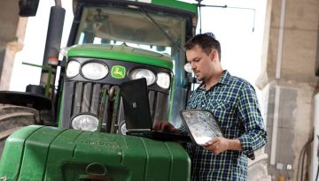 Μόνο σε πτυχιούχους νέους αγρότες στήριξη 90.000 ευρώ με πριμ και δάνειο, οι αιτήσεις ξεκινάνε μετά το Πάσχα