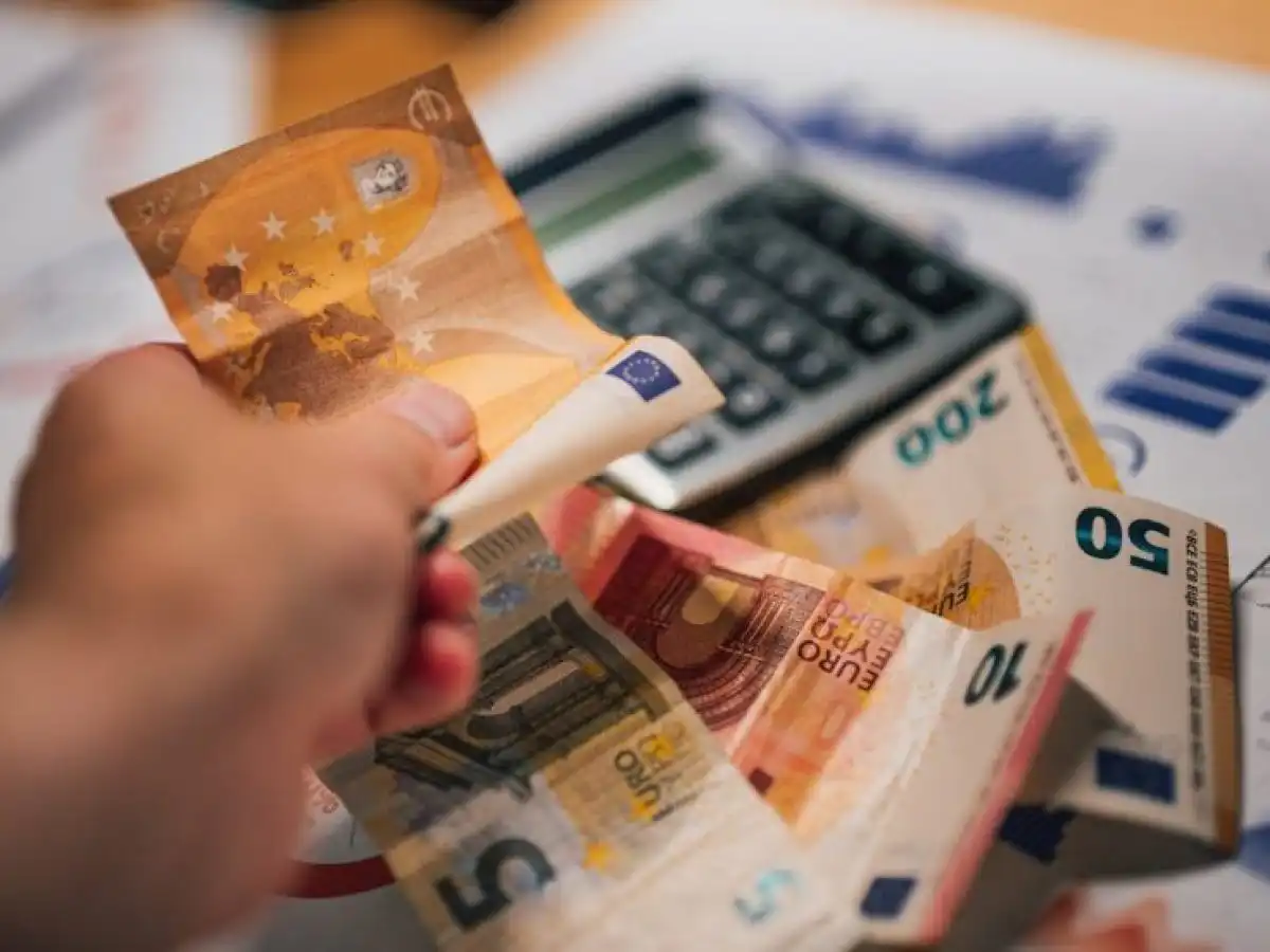 &Kappa;&alpha;&tau;&alpha;&beta;&omicron;&lambda;ή &alpha;&nu;&alpha;&delta;&rho;&omicron;&mu;&iota;&kappa;ώ&nu; &pi;&rho;&omicron;&sigma;&mu;έ&tau;&rho;&eta;&sigma;&eta;&sigmaf; &chi;&rho;ό&nu;&omicron;&upsilon; &alpha;&pi;&alpha;&sigma;&chi;ό&lambda;&eta;&sigma;&eta;&sigmaf; &mu;&epsilon;&tau;ά &tau;&eta; &sigma;&upsilon;&nu;&tau;&alpha;&xi;&iota;&omicron;&delta;ό&tau;&eta;&sigma;&eta;