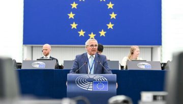 Γ. Μανιάτης προς Επιτροπή: Συμφωνείτε με την περικοπή του Προγράμματος “Σπίτι μου ΙΙ”;