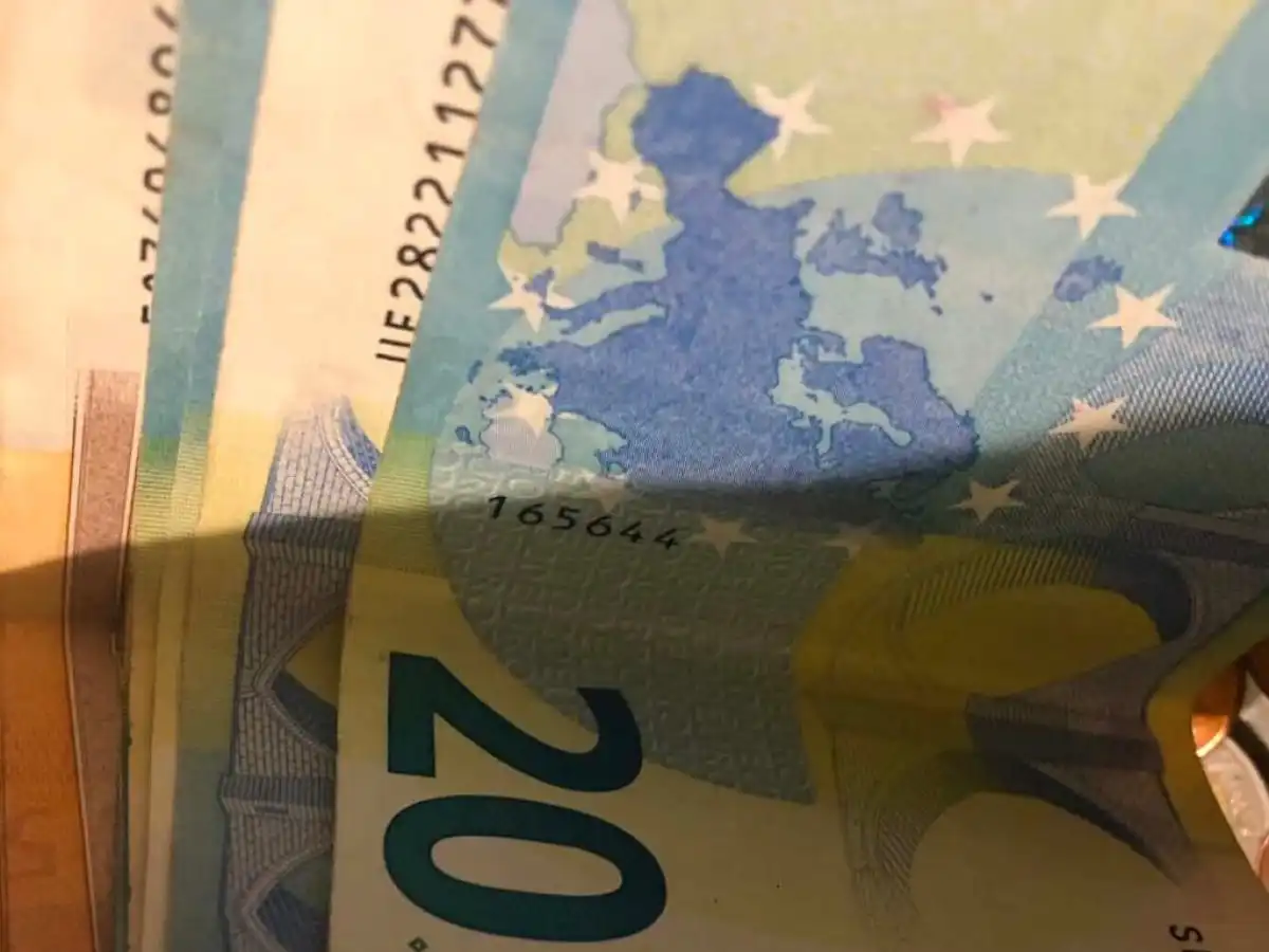 &ldquo;&Pi;&alpha;&tau;ά&nu;&epsilon; &gamma;&kappa;ά&zeta;&iota;&rdquo; &gamma;&iota;&alpha; &pi;&lambda;&eta;&rho;&omega;&mu;έ&sigmaf;, &sigma;&tau;&omicron; &Phi;&Epsilon;&Kappa; &kappa;&alpha;&iota; &omicron;&iota; &sigma;&upsilon;&nu;&delta;&epsilon;&delta;&epsilon;&mu;έ&nu;&epsilon;&sigmaf; &epsilon;&nu;&iota;&sigma;&chi;ύ&sigma;&epsilon;&iota;&sigmaf;