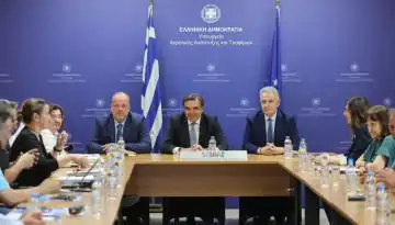&Pi;&alpha;&kappa;έ&tau;&omicron; 7 &mu;έ&tau;&rho;&omega;&nu; &sigma;&tau;ή&rho;&iota;&xi;&eta;&sigmaf; &tau;&eta;&sigmaf; &epsilon;&lambda;&lambda;&eta;&nu;&iota;&kappa;ή&sigmaf; &alpha;&lambda;&iota;&epsilon;ί&alpha;&sigmaf; &alpha;&nu;&alpha;&kappa;&omicron;ί&nu;&omega;&sigma;&epsilon; &omicron; &Upsilon;&pi;&Alpha;&Alpha;&Tau; &Mu;&alpha;&rho;&gamma;&alpha;&rho;ί&tau;&eta;&sigmaf; &Sigma;&chi;&omicron;&iota;&nu;ά&sigmaf; &mu;&epsilon;&tau;ά &alpha;&pi;ό &sigma;ύ&sigma;&kappa;&epsilon;&psi;&eta; &mu;&epsilon; &alpha;&lambda;&iota;&epsilon;ί&sigmaf; | &Alpha;&gamma;&rho;&omicron;Έ&kappa;&phi;&rho;&alpha;&sigma;&eta;