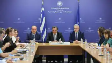 &Pi;&rho;ώ&tau;&omicron; &pi;&alpha;&kappa;έ&tau;&omicron; 7 &mu;έ&tau;&rho;&omega;&nu; &sigma;&tau;ή&rho;&iota;&xi;&eta;&sigmaf; &tau;&eta;&sigmaf; &epsilon;&lambda;&lambda;&eta;&nu;&iota;&kappa;ή&sigmaf; &alpha;&lambda;&iota;&epsilon;ί&alpha;&sigmaf; &alpha;&nu;&alpha;&kappa;&omicron;ί&nu;&omega;&sigma;&epsilon; &omicron; &Upsilon;&pi;&Alpha;&Alpha;&Tau; &Mu;&alpha;&rho;&gamma;&alpha;&rho;ί&tau;&eta;&sigmaf; &Sigma;&chi;&omicron;&iota;&nu;ά&sigmaf; &mu;&epsilon;&tau;ά &alpha;&pi;ό &sigma;ύ&sigma;&kappa;&epsilon;&psi;&eta; &mu;&epsilon; &alpha;&lambda;&iota;&epsilon;ί&sigmaf;