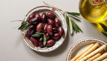 Olives4Health: Ελιές νέας γενιάς από την Ένωση Αγρινίου • Θεσσαλική Γη • Τα Αγροτικά Νέα της Θεσσαλίας