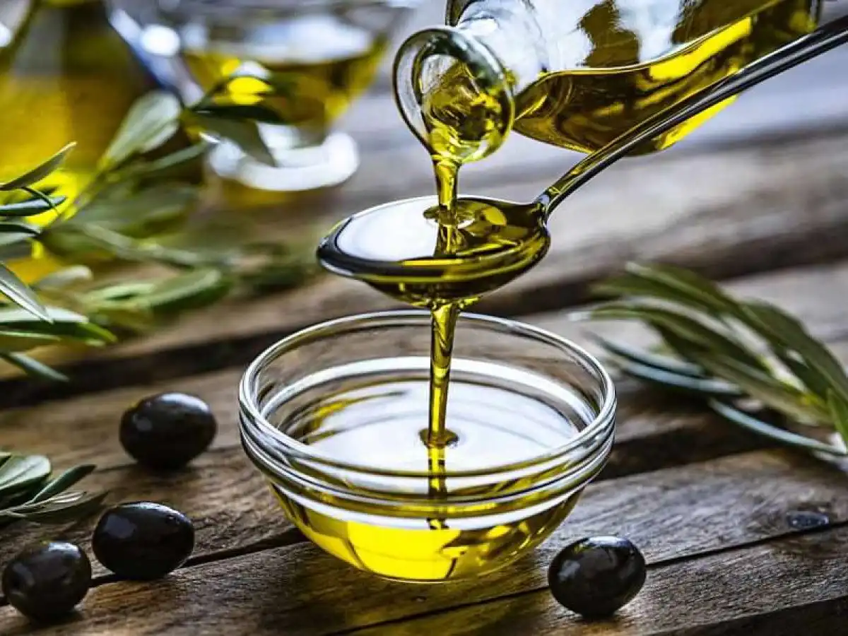 Έ&kappa;&theta;&epsilon;&sigma;&eta; &Kappa;&omicron;&mu;&iota;&sigma;&iota;ό&nu; &Nu;&omicron;2: &Upsilon;&pi;&omicron;&chi;&omega;&rho;&epsilon;ί &eta; &pi;&alpha;&rho;&alpha;&gamma;&omega;&gamma;ή &epsilon;&lambda;&alpha;&iota;&omicron;&lambda;ά&delta;&omicron;&upsilon; &sigma;&tau;&eta;&nu; &Epsilon;.&Epsilon;., &alpha;&lambda;&lambda;ά &omicron;&iota; &pi;&rho;&omicron;&omicron;&pi;&tau;&iota;&kappa;έ&sigmaf; &tau;&eta;&sigmaf; &nu;έ&alpha;&sigmaf; &chi;&rho;&omicron;&nu;&iota;ά&sigmaf; &gamma;&epsilon;&nu;&nu;&omicron;ύ&nu; &alpha;&iota;&sigma;&iota;&omicron;&delta;&omicron;&xi;ί&alpha; &bull; &Theta;&epsilon;&sigma;&sigma;&alpha;&lambda;&iota;&kappa;ή &Gamma;&eta; &bull; &Tau;&alpha; &Alpha;&gamma;&rho;&omicron;&tau;&iota;&kappa;ά &Nu;έ&alpha; &tau;&eta;&sigmaf; &Theta;&epsilon;&sigma;&sigma;&alpha;&lambda;ί&alpha;&sigmaf;