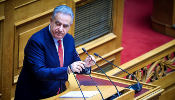 &Theta;. &Kappa;&alpha;&beta;&beta;&alpha;&delta;ά&sigmaf; &sigma;&tau;&eta; &Beta;&omicron;&upsilon;&lambda;ή : &laquo;&Pi;ά&nu;&omega; &alpha;&pi;ό 60 &sigma;&tau;&epsilon;&lambda;έ&chi;&eta; &sigma;&tau;&eta; &Lambda;έ&sigma;&beta;&omicron; &sigma;&tau;&eta; &mu;ά&chi;&eta; &kappa;&alpha;&tau;ά &tau;&omicron;&upsilon; &alpha;&phi;&theta;ώ&delta;&omicron;&upsilon;&sigmaf; &pi;&upsilon;&rho;&epsilon;&tau;&omicron;ύ&raquo; | &Alpha;&gamma;&rho;&omicron;Έ&kappa;&phi;&rho;&alpha;&sigma;&eta;